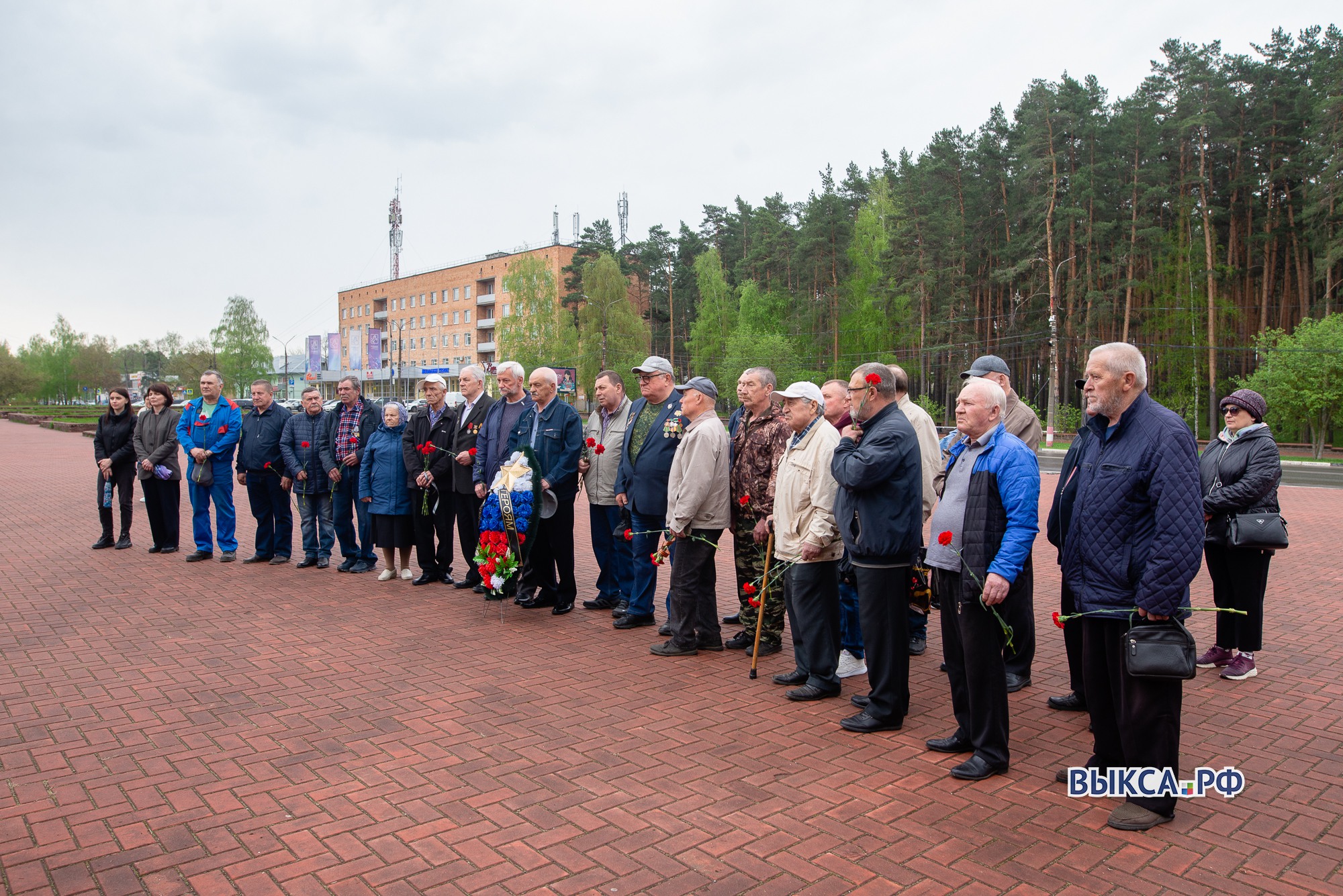 Выксунцы возложили цветы в память о жертвах чернобыльской катастрофы 📸